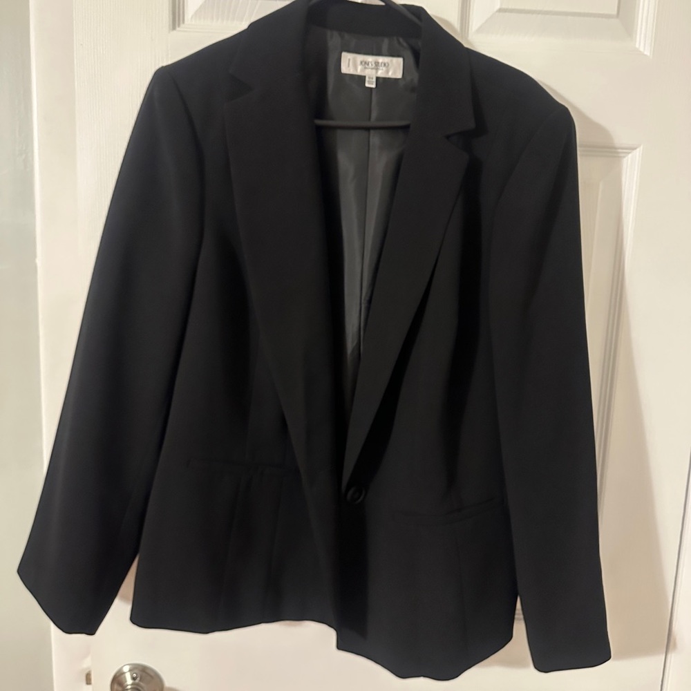 Elegant Black Women's Blazer by Jones Studio Separates 18W